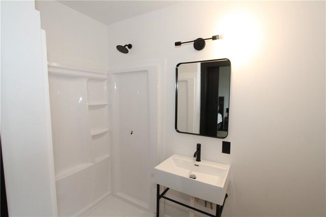 35604 W 151st Street, Gardner, KS 66030