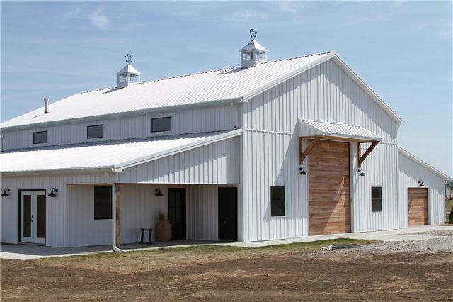 35604 W 151st Street, Gardner, KS 66030