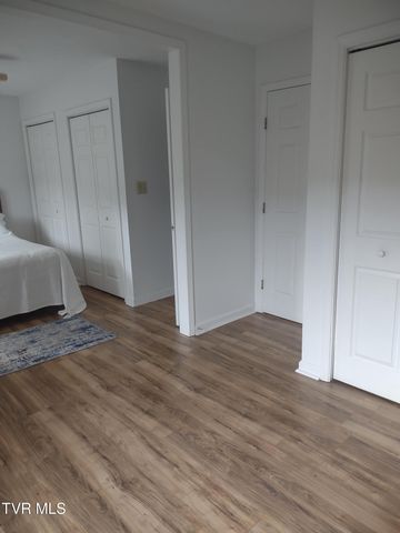 465 Big Oak, Butler, TN 37640