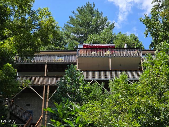 465 Big Oak, Butler, TN 37640