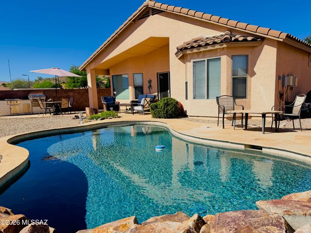 39577 Diamond Bay Drive, Tucson, AZ 85739