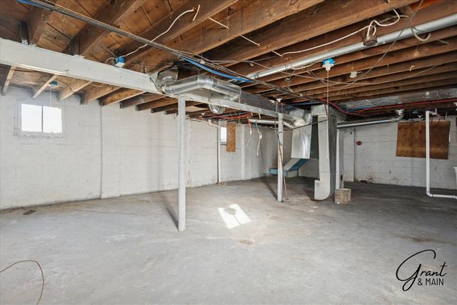 15488 Wildemere Street, Detroit, MI 48238