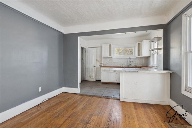 15488 Wildemere Street, Detroit, MI 48238