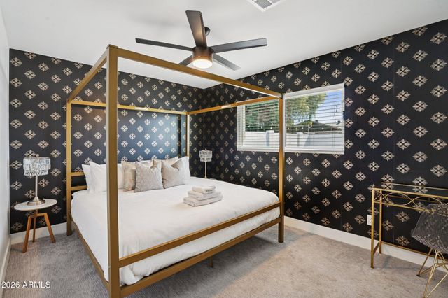 8707 E CLARENDON Avenue, Scottsdale, AZ 85251