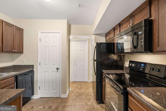 257 Country Club Drive, Jonesboro, GA 30238