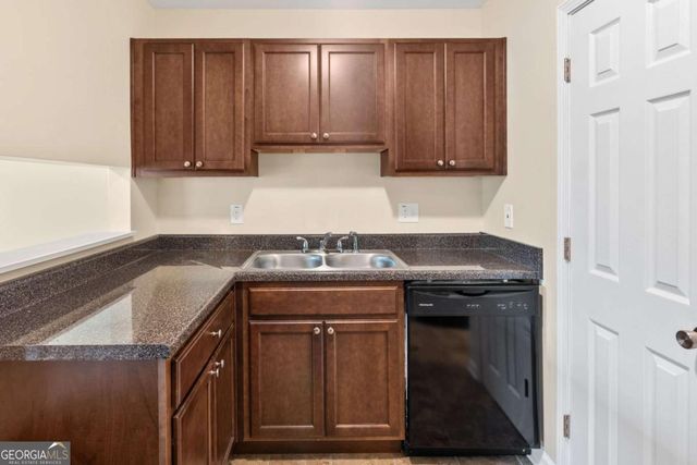 257 Country Club Drive, Jonesboro, GA 30238