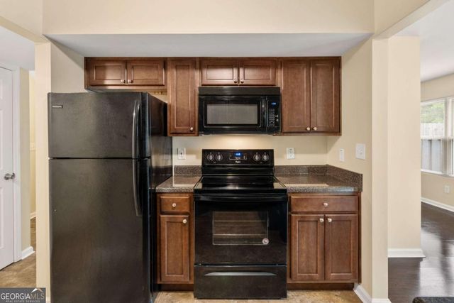 257 Country Club Drive, Jonesboro, GA 30238