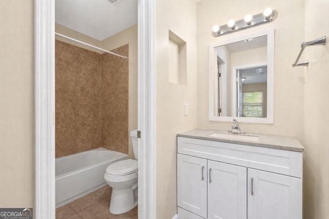 257 Country Club Drive, Jonesboro, GA 30238