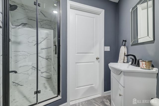 107 Charleston Drive, Monroe, NJ 08831