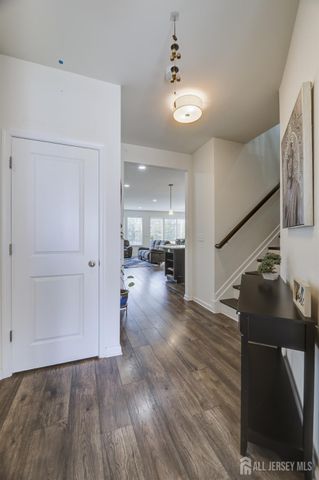 107 Charleston Drive, Monroe, NJ 08831