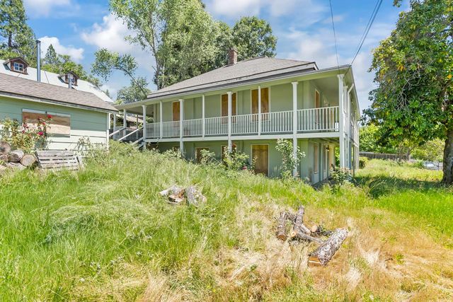 303 Bennett St, Grass Valley, CA 95945