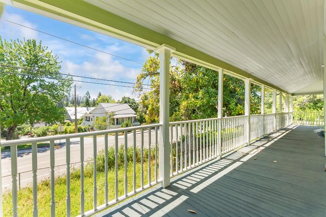 303 Bennett St, Grass Valley, CA 95945