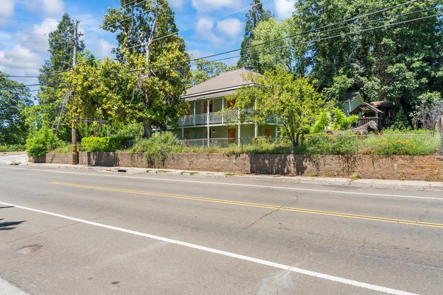 303 Bennett St, Grass Valley, CA 95945
