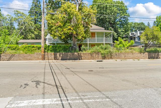 303 Bennett St, Grass Valley, CA 95945
