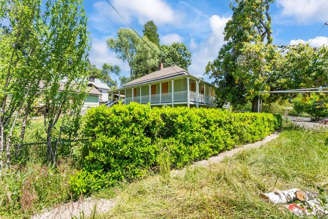 303 Bennett St, Grass Valley, CA 95945