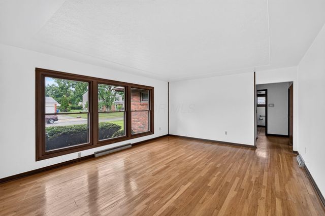 115 Triesta Place, Westerville, OH 43081