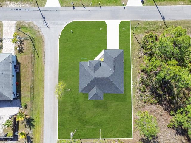 2700 42ND STREET W, Lehigh Acres, FL 33971