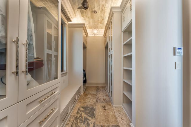 W 201 Seaview Drive, Duck Key, FL 33050