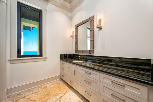 W 201 Seaview Drive, Duck Key, FL 33050