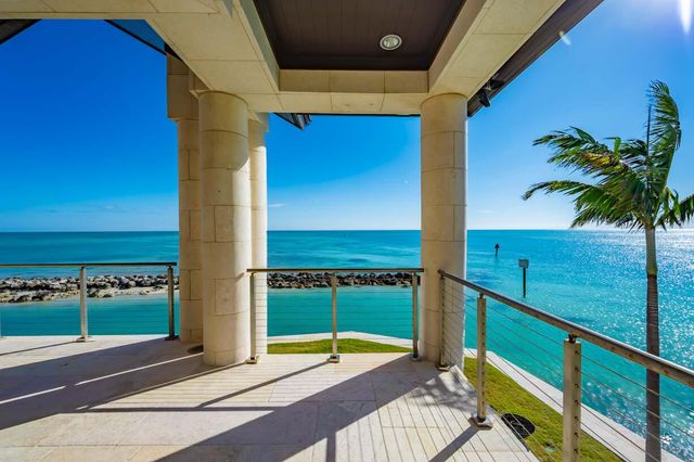 W 201 Seaview Drive, Duck Key, FL 33050