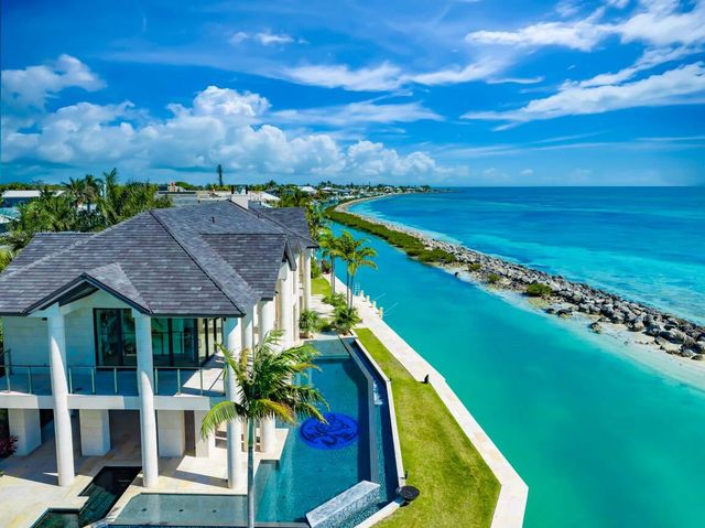 W 201 Seaview Drive, Duck Key, FL 33050