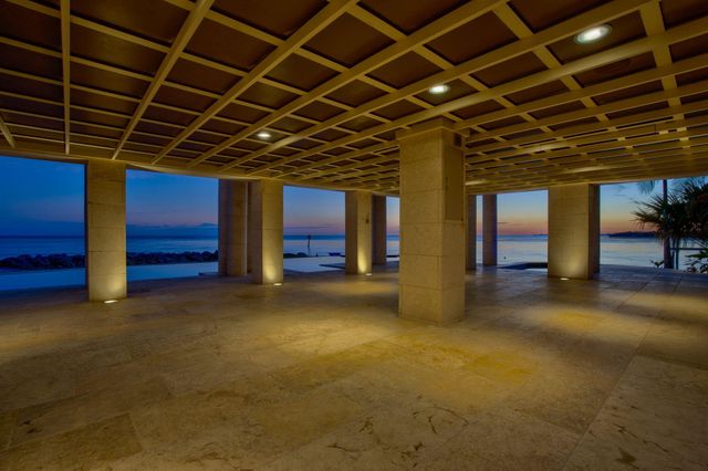 W 201 Seaview Drive, Duck Key, FL 33050