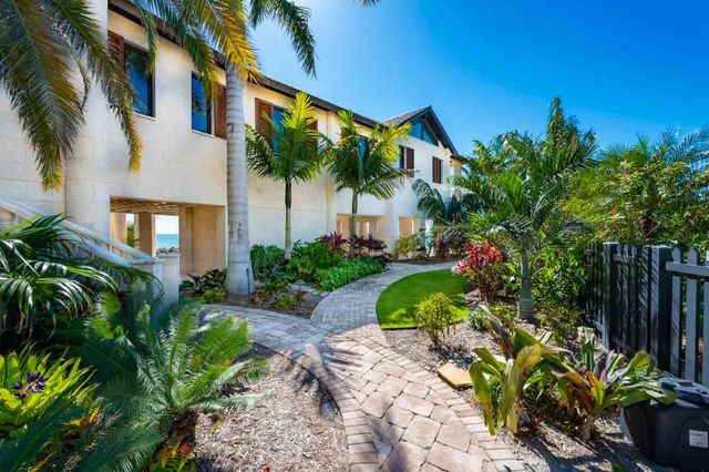 W 201 Seaview Drive, Duck Key, FL 33050