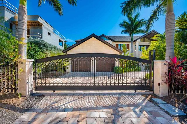 W 201 Seaview Drive, Duck Key, FL 33050