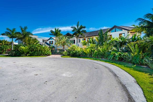 W 201 Seaview Drive, Duck Key, FL 33050