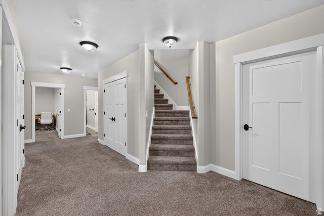 425 E MEADOW LARK LN, Elk Ridge, UT 84651