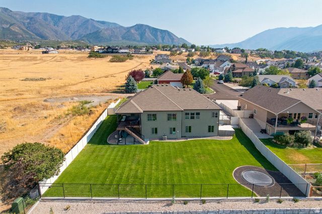 425 E MEADOW LARK LN, Elk Ridge, UT 84651