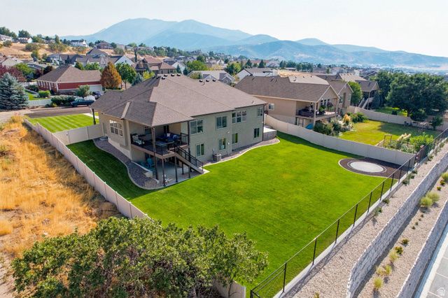 425 E MEADOW LARK LN, Elk Ridge, UT 84651