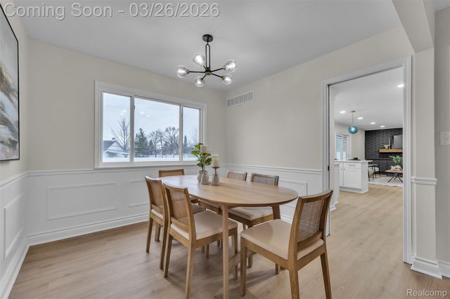 20051 Churchill Avenue, Brownstown Charter Township, MI 48183