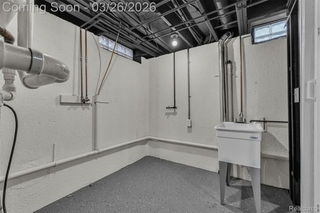 20051 Churchill Avenue, Brownstown Charter Township, MI 48183