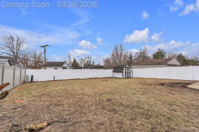 20051 Churchill Avenue, Brownstown Charter Township, MI 48183