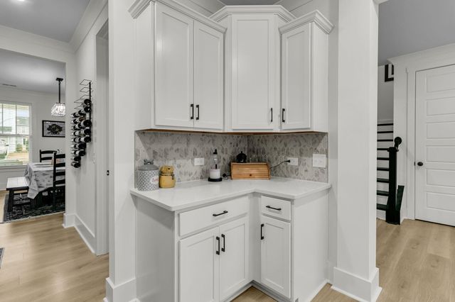 245 Summer Tanager Drive, Ravenel, SC 29470