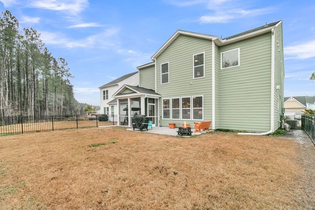 245 Summer Tanager Drive, Ravenel, SC 29470