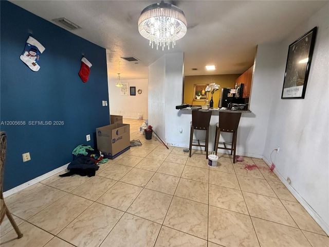 12390 SW 217th St, Miami, FL 33170
