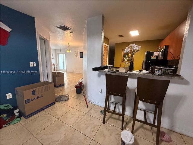 12390 SW 217th St, Miami, FL 33170