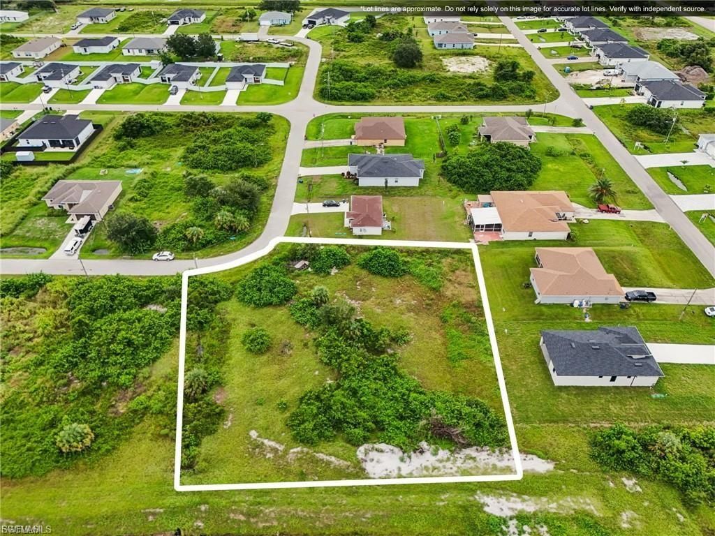 372 Pinafore AVE, LEHIGH ACRES, FL 33974 — photo 2