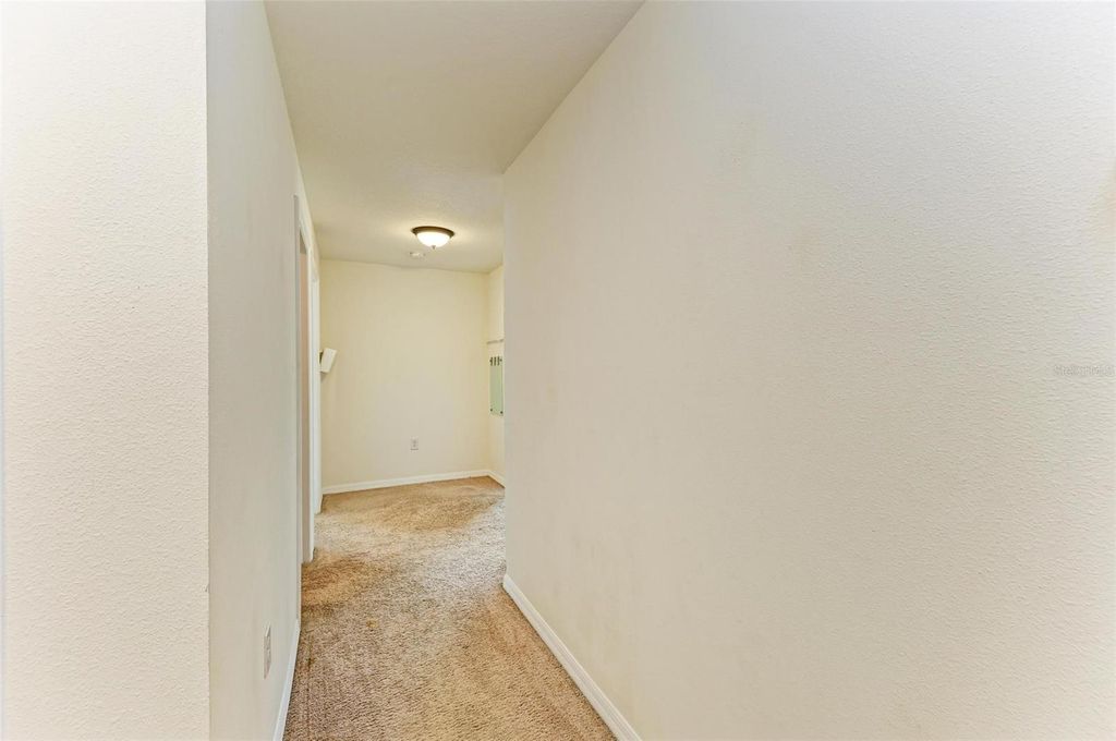 Image 27 of property listing at 123 SAN AVELLINO COURT, Bradenton, FL 34208