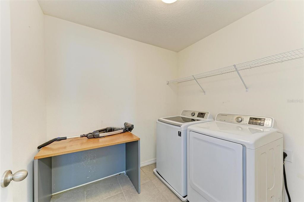 Image 38 of property listing at 123 SAN AVELLINO COURT, Bradenton, FL 34208