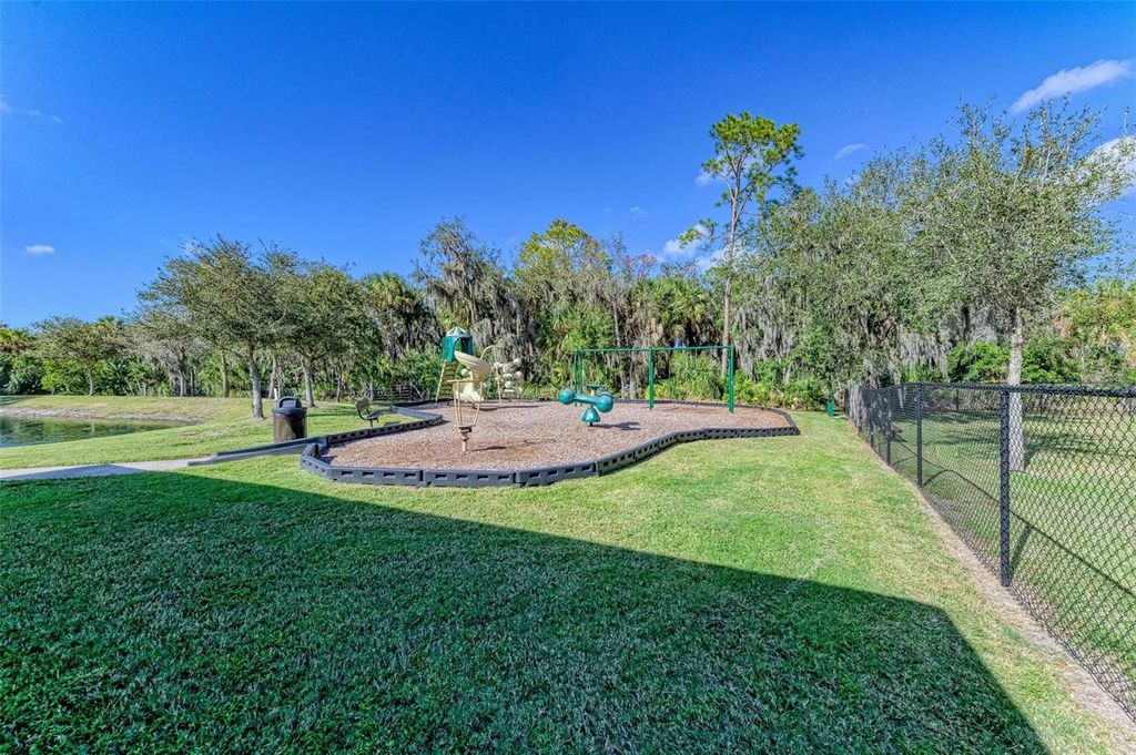 Image 45 of property listing at 123 SAN AVELLINO COURT, Bradenton, FL 34208
