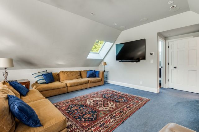 4444 Fairfax Avenue, Highland Park, TX 75205