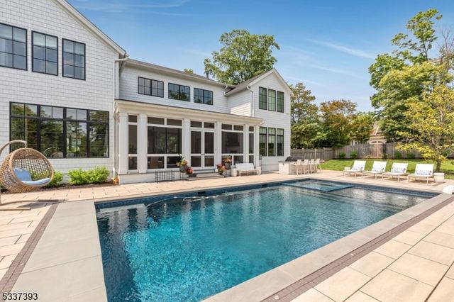 128 Woodland Ave, Westfield Town, NJ 07090