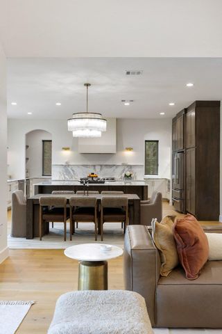 1362 Flint Rock LOOP, Driftwood, TX 78619