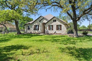 577 Shelf Rock RD, Driftwood, TX 78619