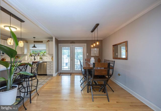 8 CRAIG DR, Clementon, NJ 08021