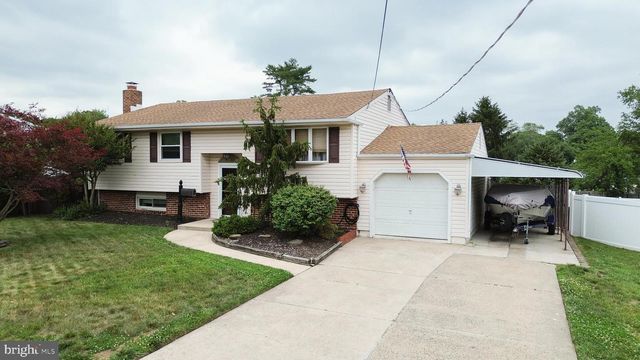 8 CRAIG DR, Clementon, NJ 08021