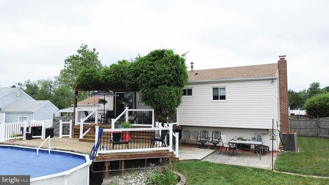 8 CRAIG DR, Clementon, NJ 08021